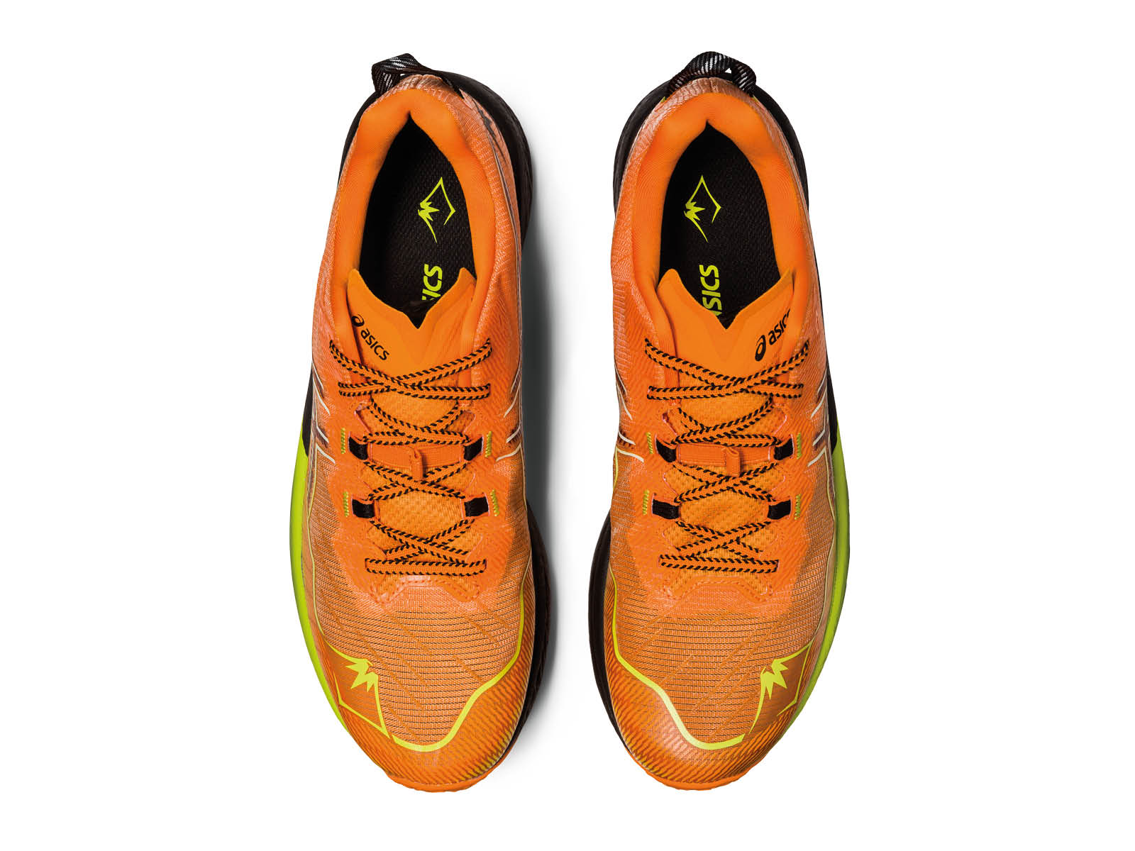 neue-trail-kollektion-mehr-speed-im-gel-nde-der-neue-asics-fuji-speed